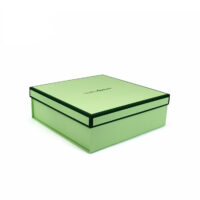 Green rigid foable box with lid off - Image 2