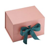 Pink callapsible paper box with ribbon closure - Image 3